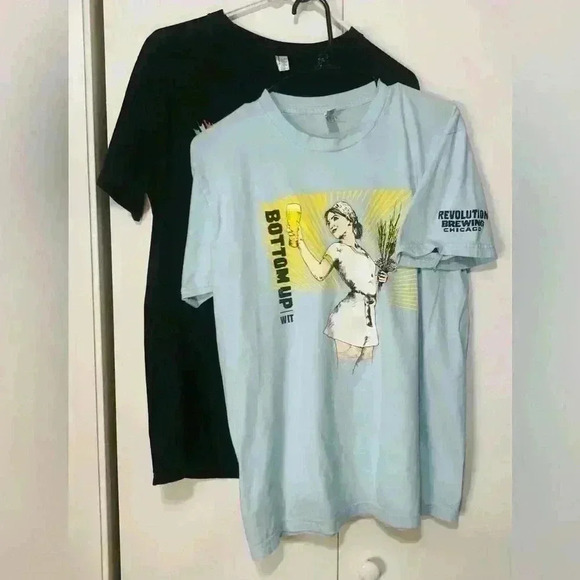 Revolution Brewing Company Women Sz Large T Shirt Beer Bundle Black Light Blue - Picture 1 of 14